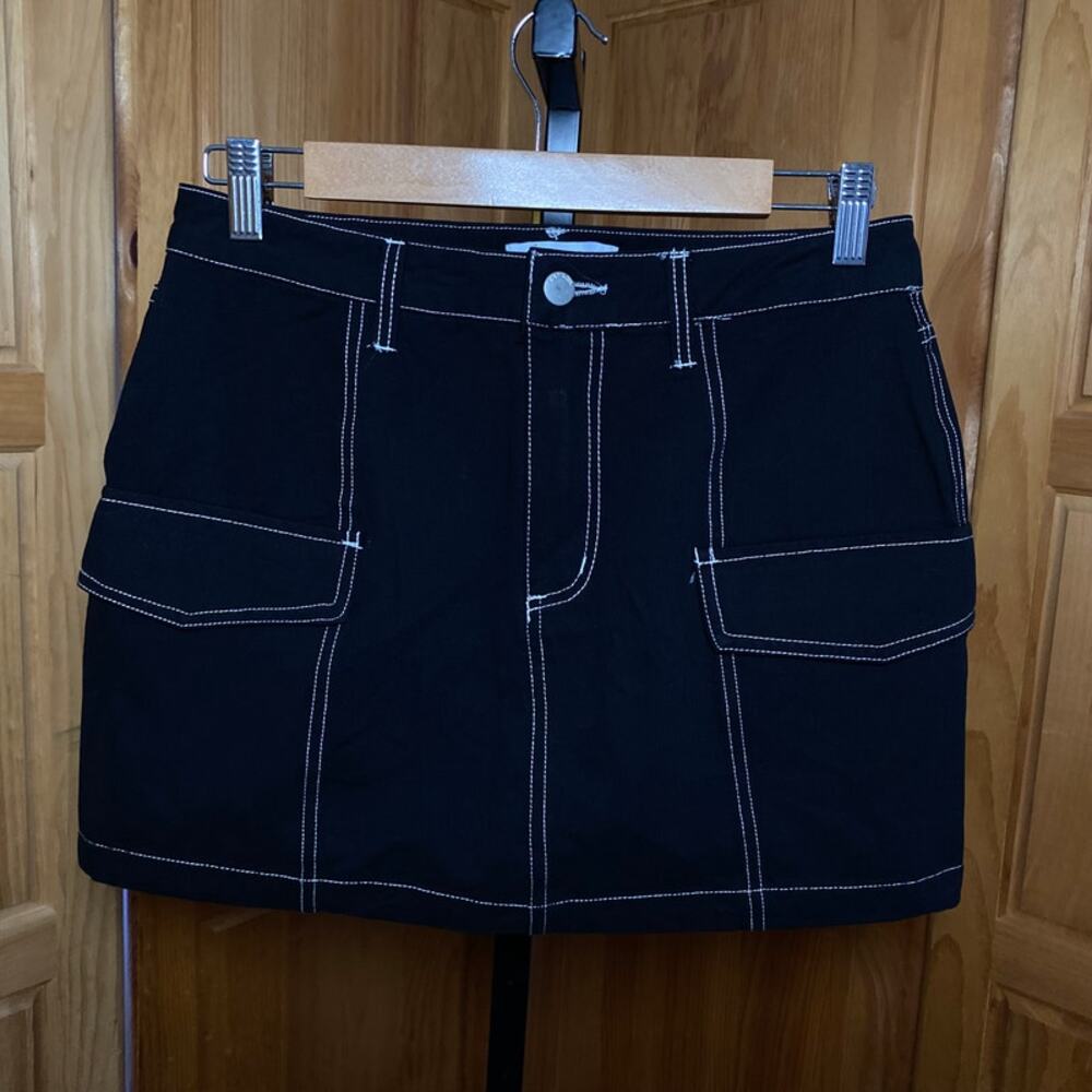 Y2K Edgy Mini Skirt Downtown Girl Utility Cargo Contrast Stitch Black